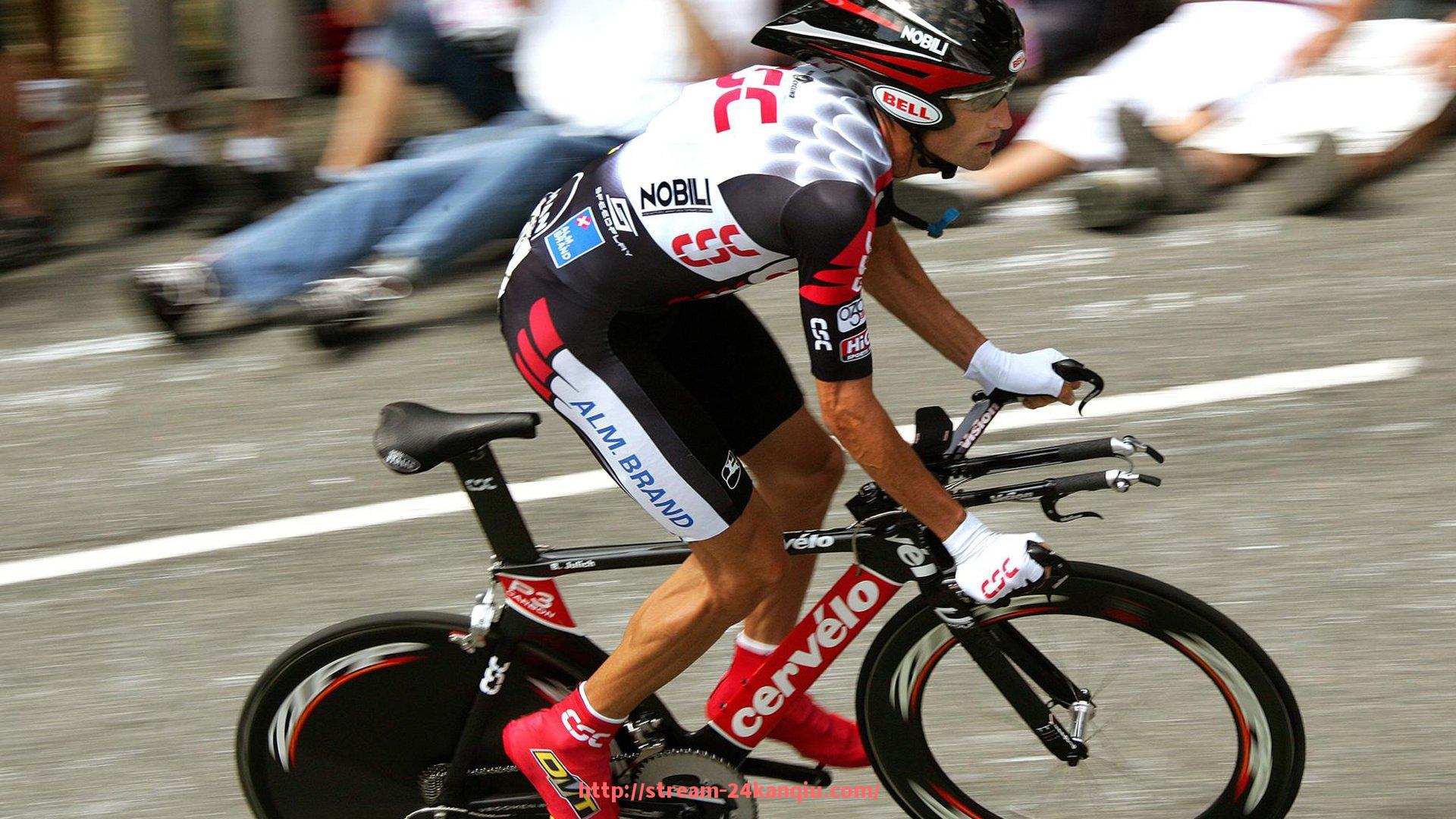 24看球直播网-中超联赛以往国足在其中的表现与影响